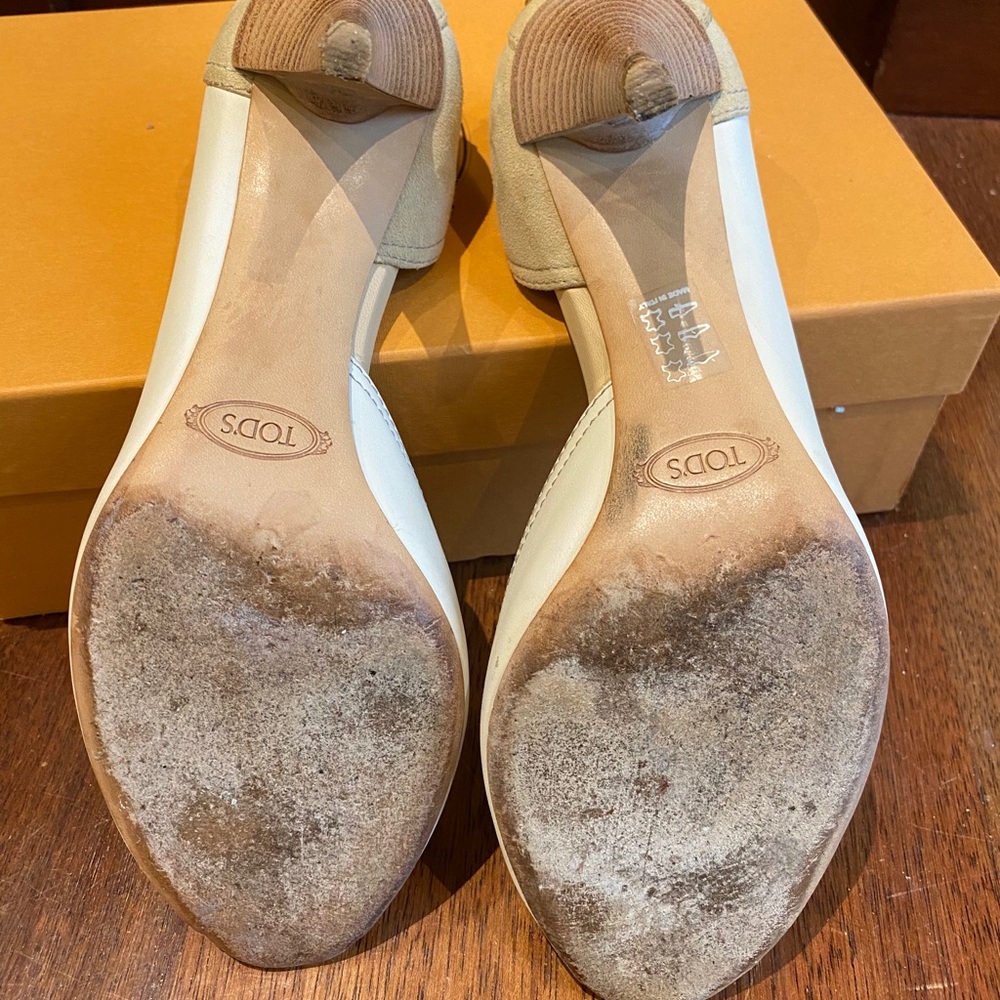TODS Ivory/ beige 2 Tone Open Toe Heel w/ box 39 - Picture 9 of 10